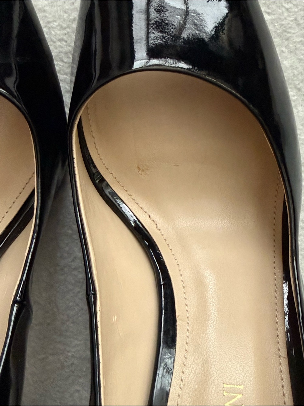 Enzo Angiolini Black Patent Peep-Toe Heels with Bow Size 8.5 - Picture 10 of 11